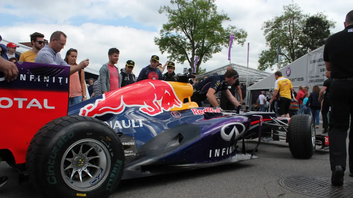 Vad väger en F1 bil?