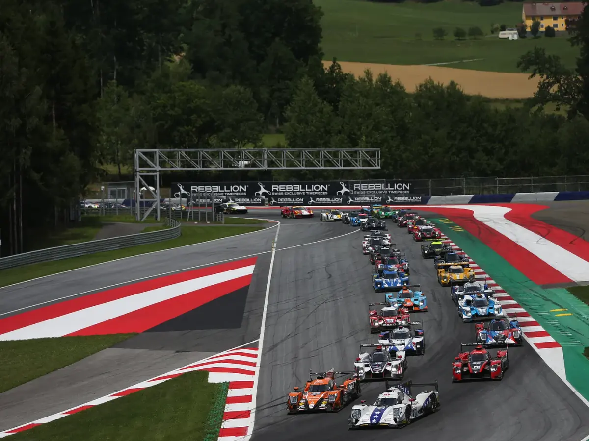 Vy över racerbanan Red Bull Ring.