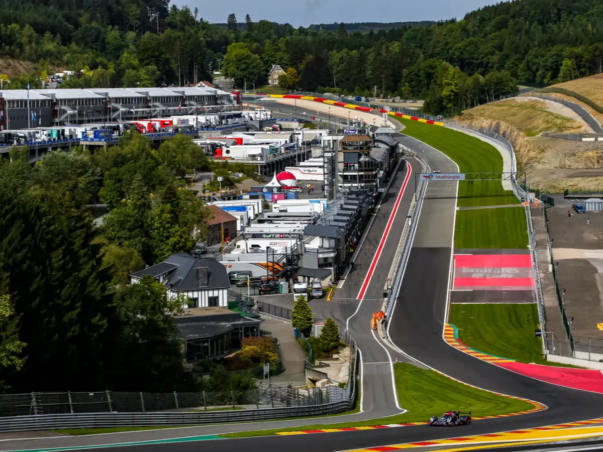 Vy över racerbanan Spa-Francorchamps.