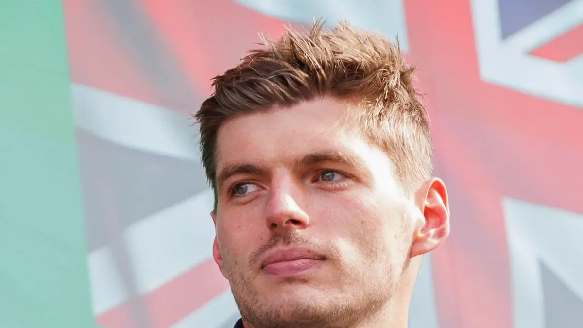 Max Verstappen i ett licensierat motorsportfoto.