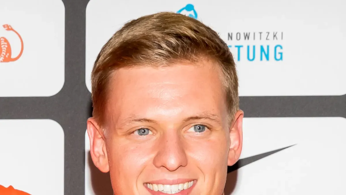 Porträttbild av Mick Schumacher.