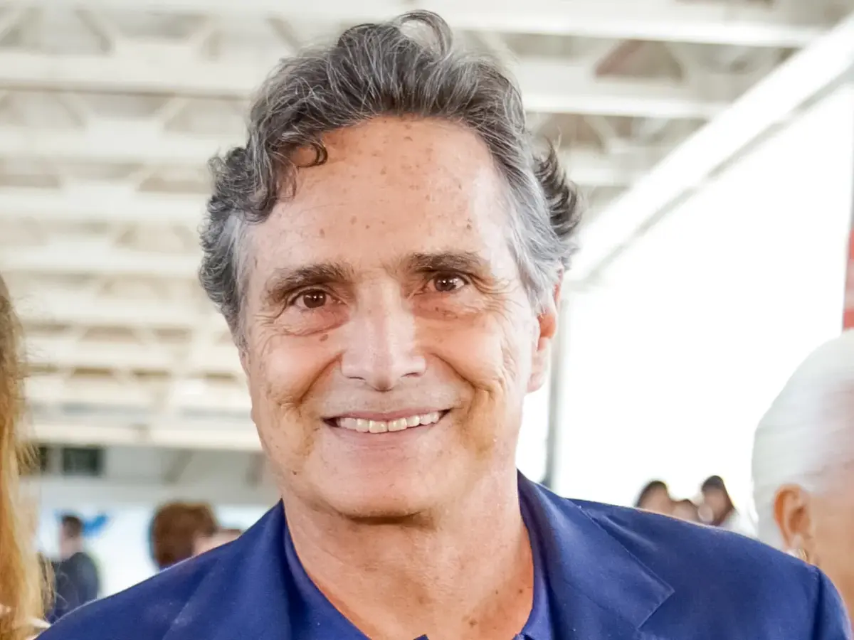 Porträttbild av Nelson Piquet.