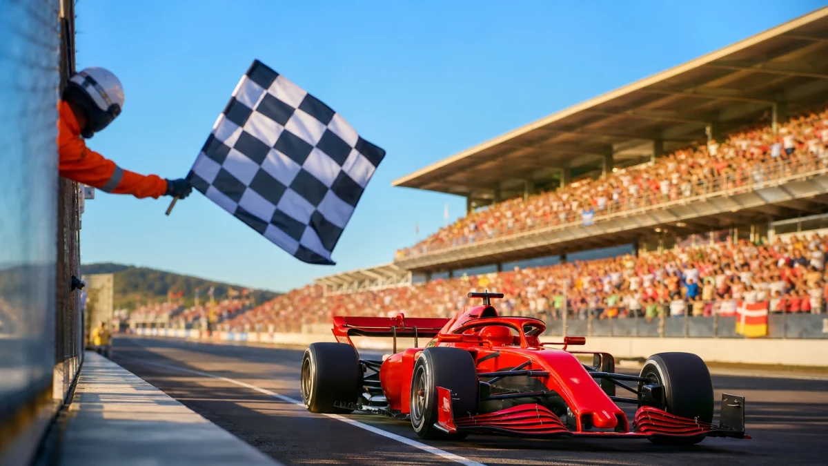 Formelbil under kvalpass inför Storbritanniens GP.